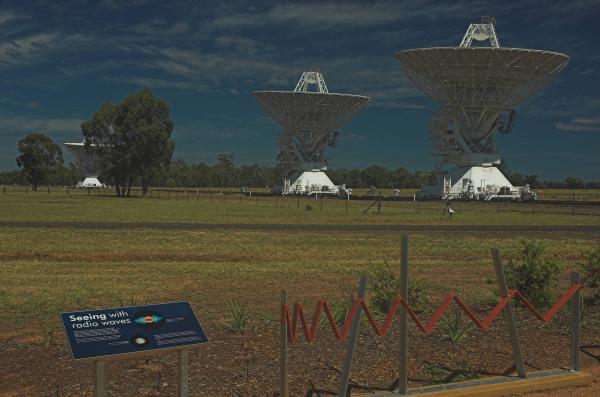 Australia Telescope Compact Array2.jpg